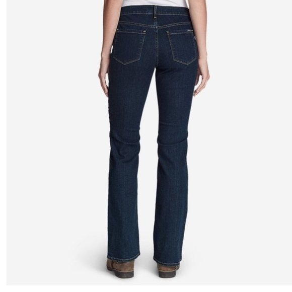 Eddie Bauer slightly curvy boot cut jeans - Picture 3 of 6